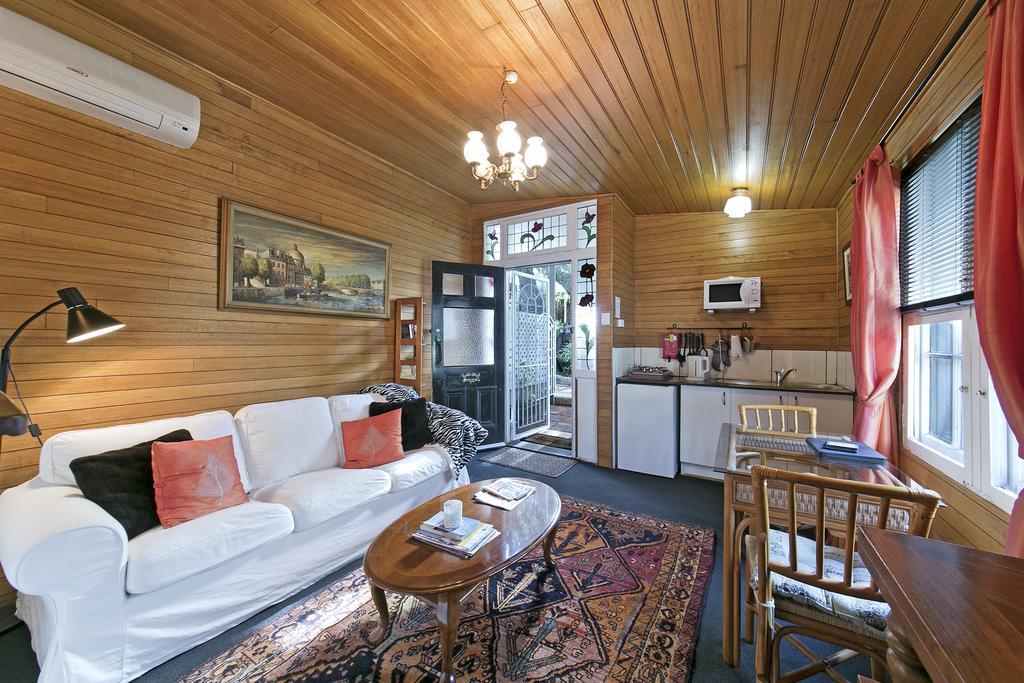 Hillside Country Retreat Hotel York Bagian luar foto