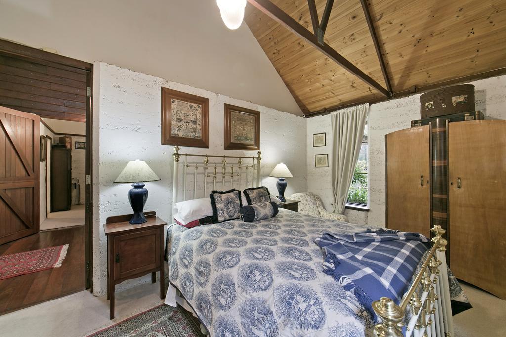 Hillside Country Retreat Hotel York Bagian luar foto