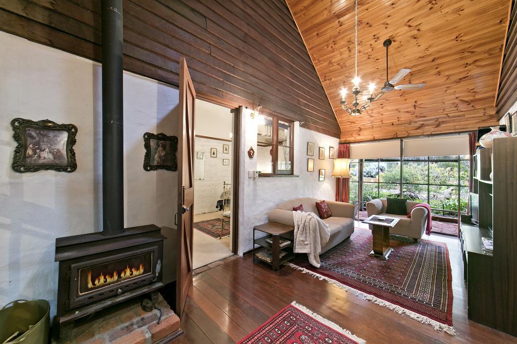 Hillside Country Retreat Hotel York Bagian luar foto