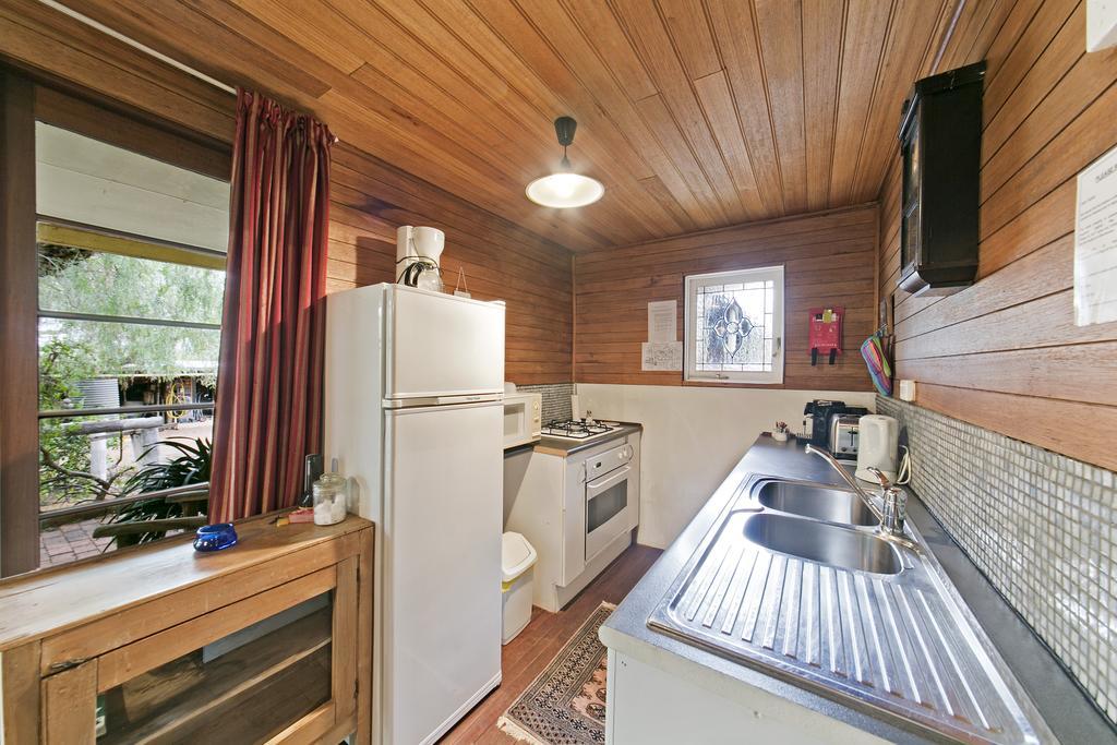 Hillside Country Retreat Hotel York Bagian luar foto